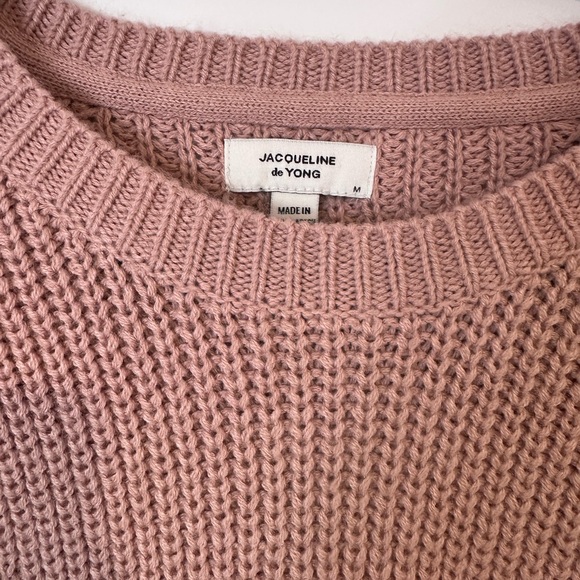 Pink knit sweater - Picture 2 of 2